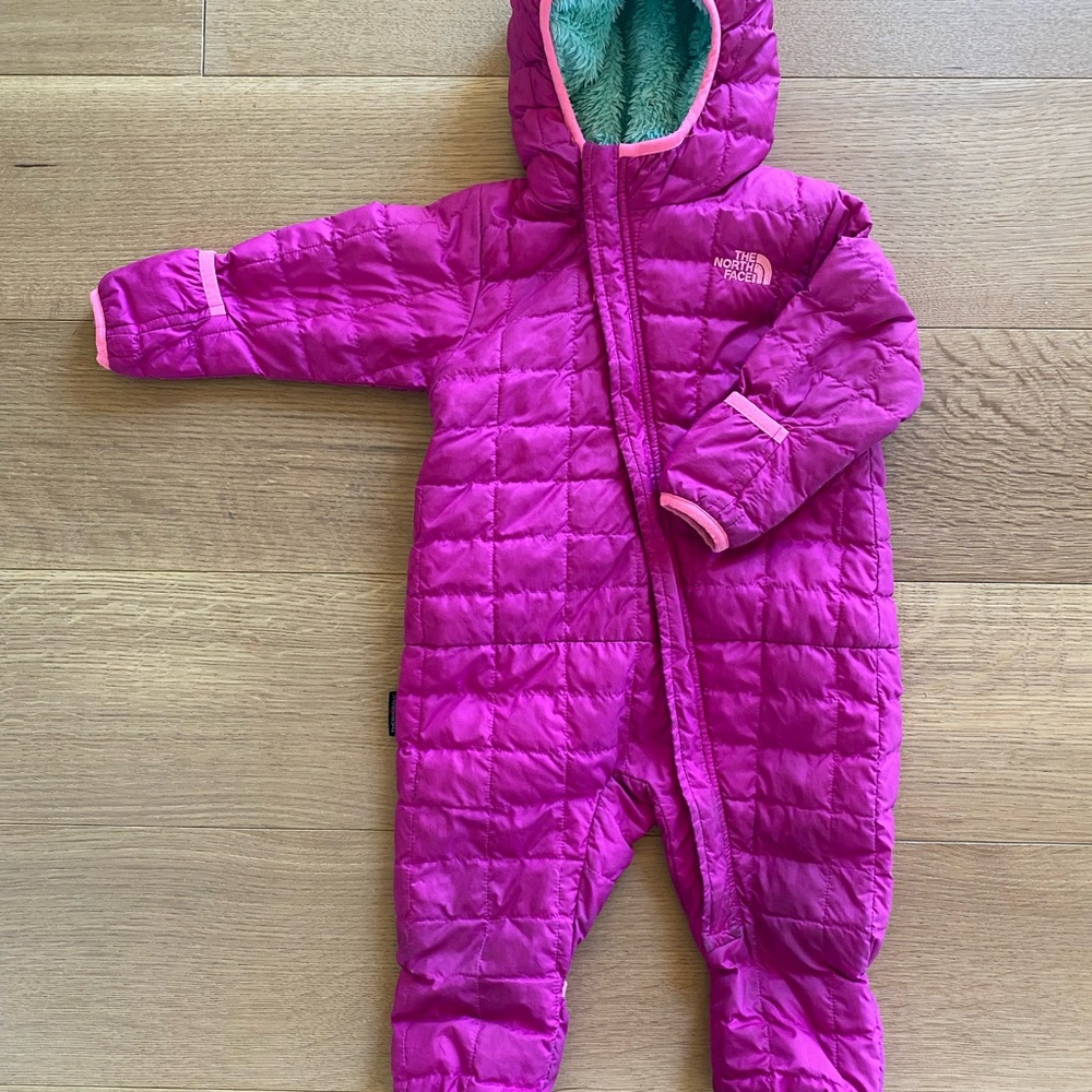 The North Face One-Piece Snowsuit - Pink (6-12M)